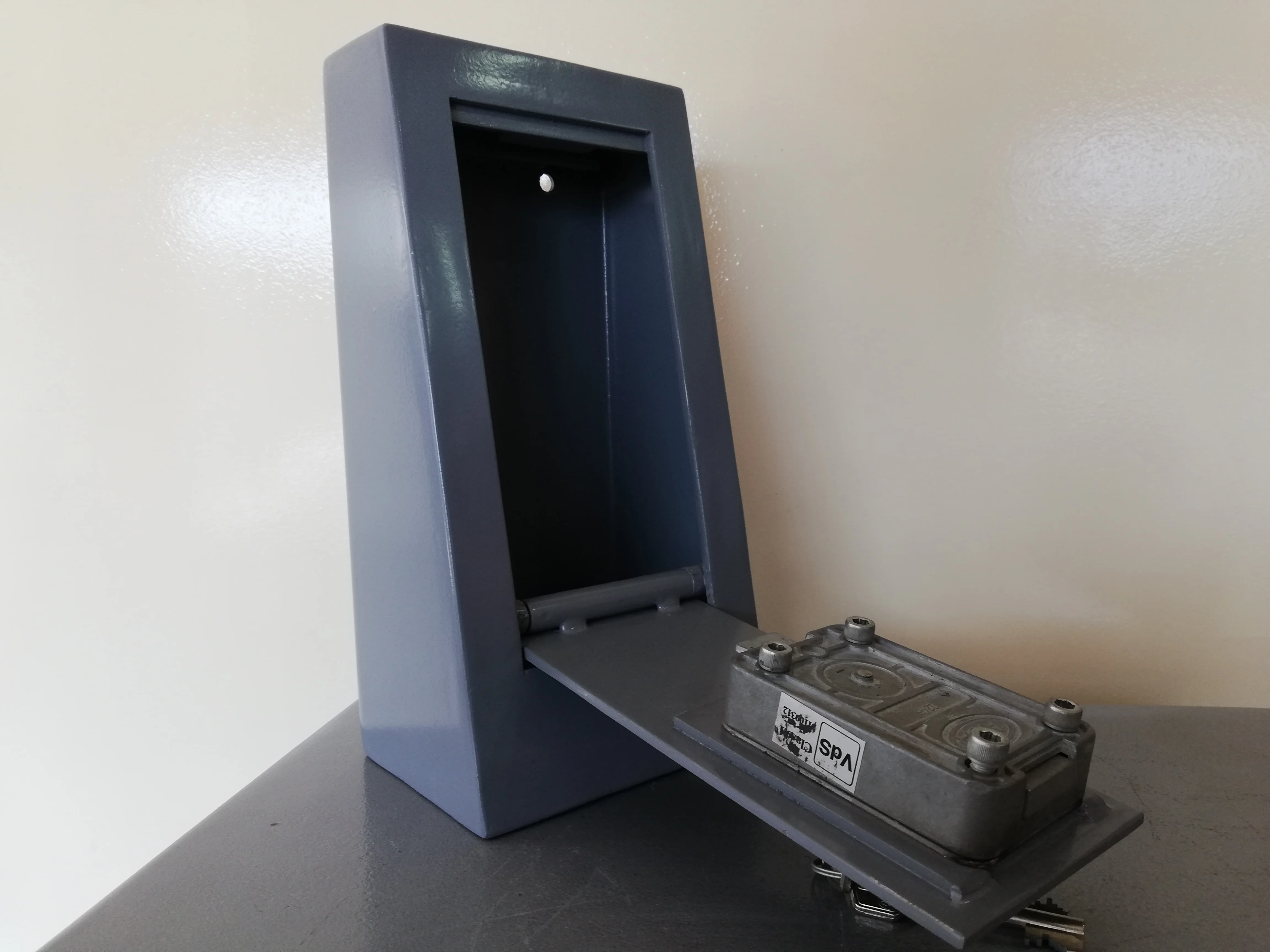 Caja de Seguridad SP para vehículo modelo 002 2